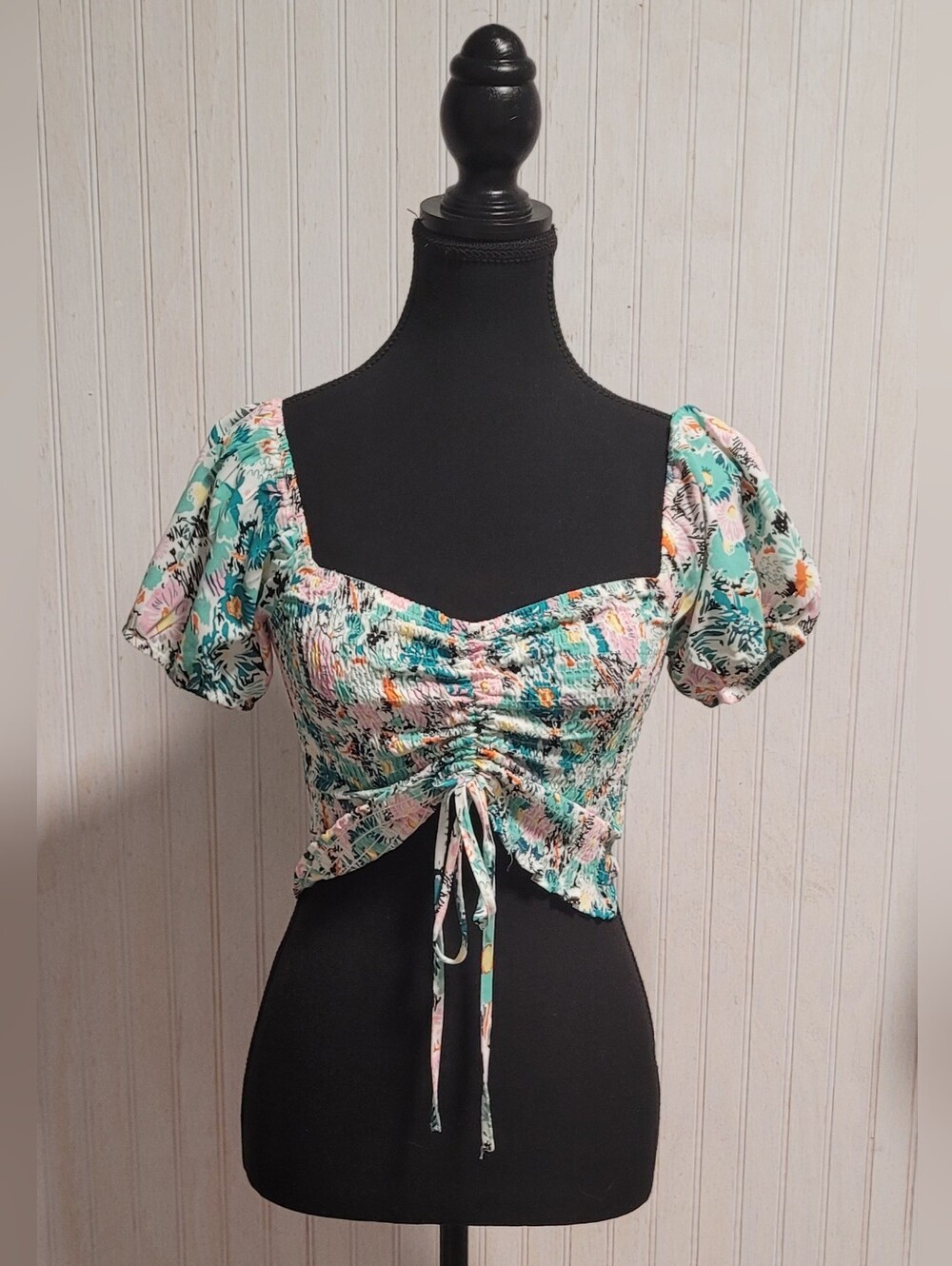 Lili Sidonio Floral Ruched Smocked Crop Top Size XS